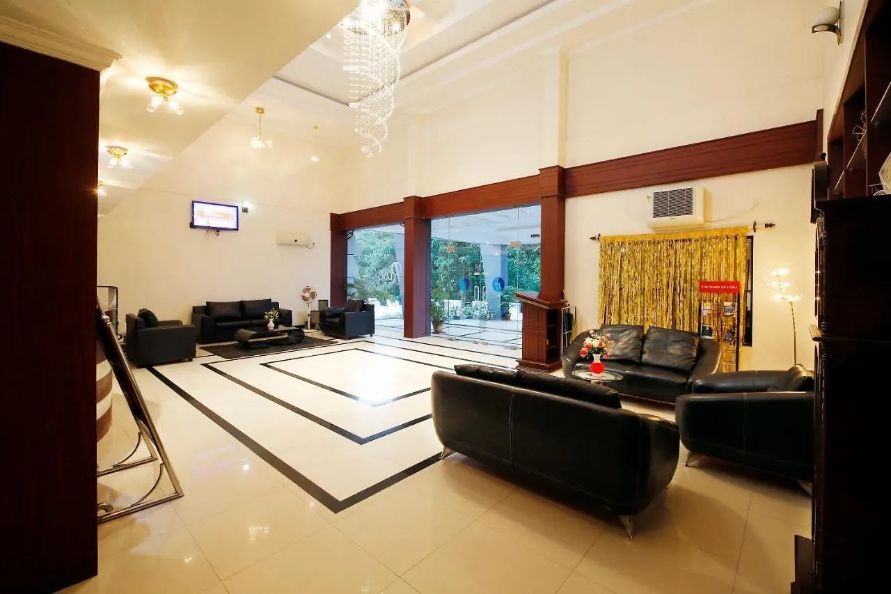 Rose International Hotel Nilambūr 4*,  Indien